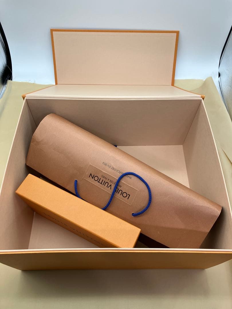 LOUIS VUITTON ギフトボックスセット ルイヴィトン 空箱 磁石付 - メルカリ