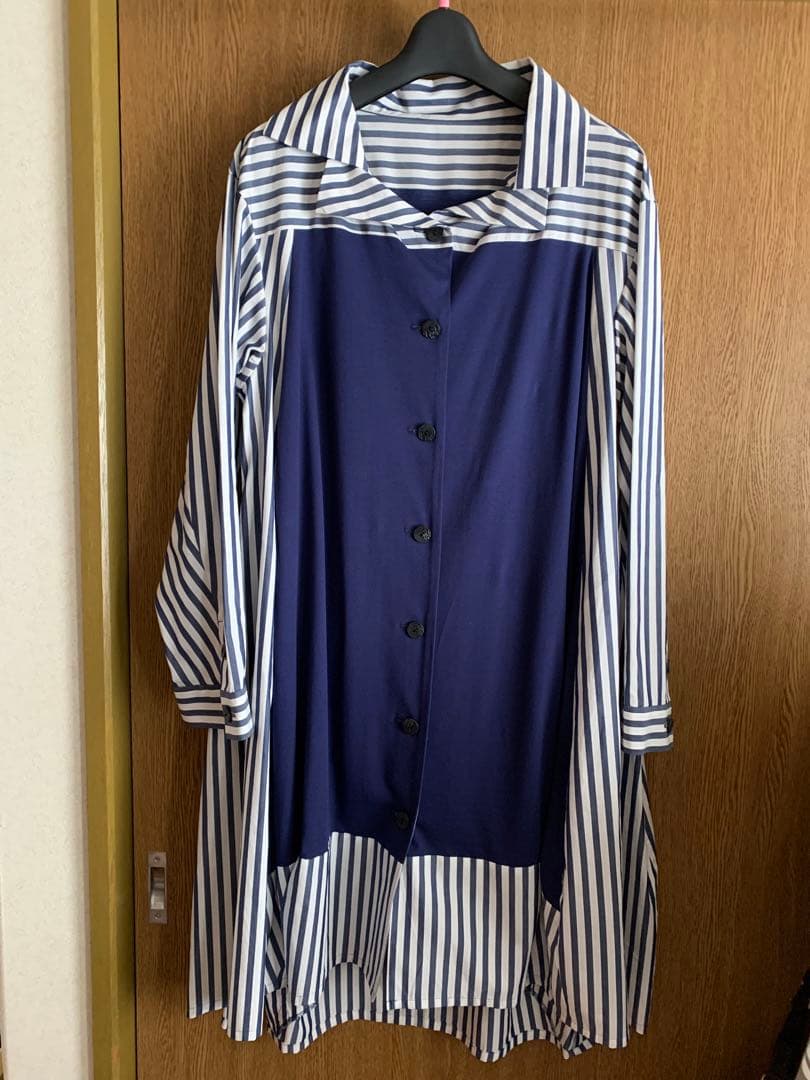 SLOANE x boutique310 小顔スウェット マーブル 佐藤佳菜子