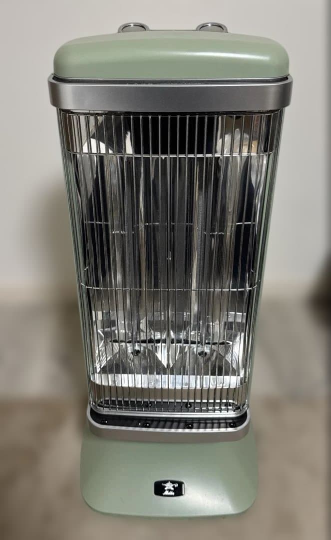 Aladdinアラジン遠赤グラファイトヒーター AEH-2G10AJ アラジン（Aladdin） 高性能遠赤グラファイトヒーター AEH-G1000A 自動