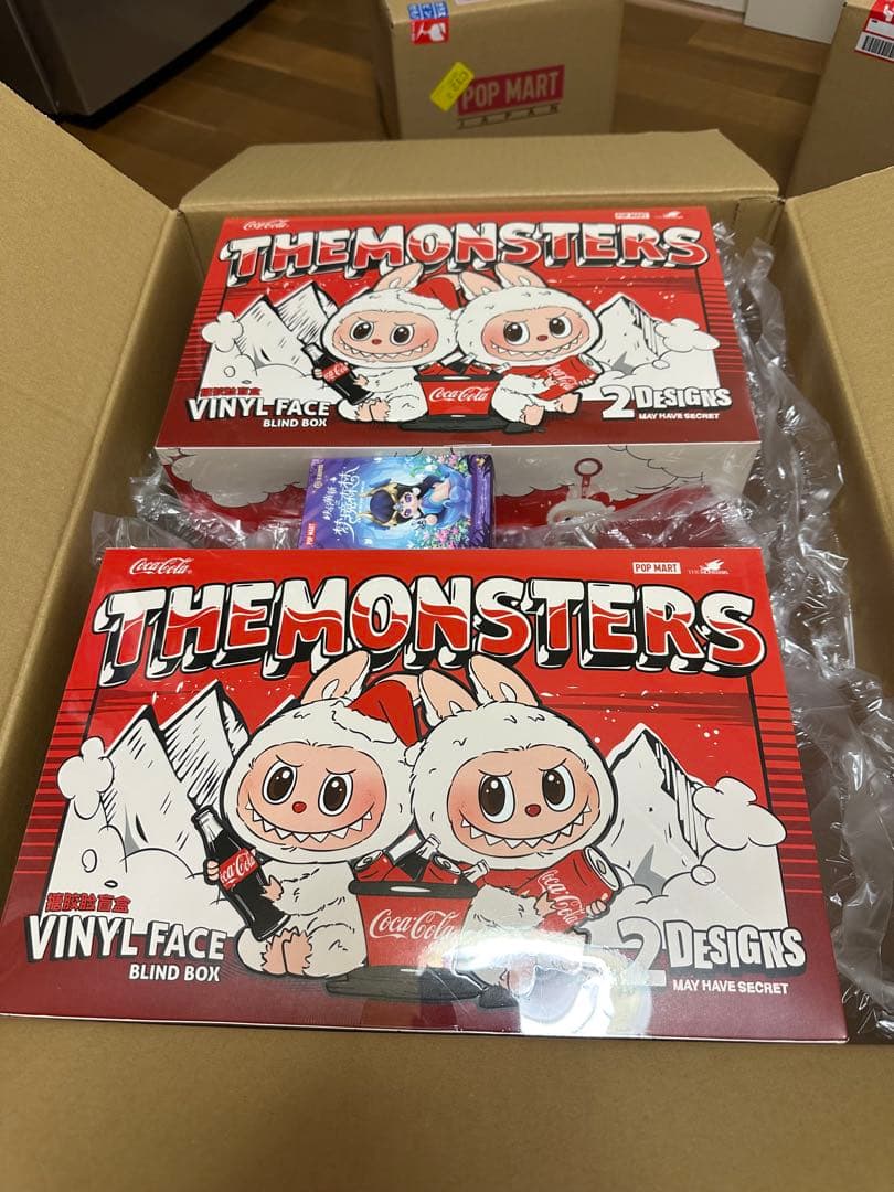 THE MONSTERS コカ・コーラ シリーズ ぬいぐるみ[２個セット＋プレ] 予約販売】THE MONSTERS コカ・コーラシリーズ ぬいぐるみの商品ページ