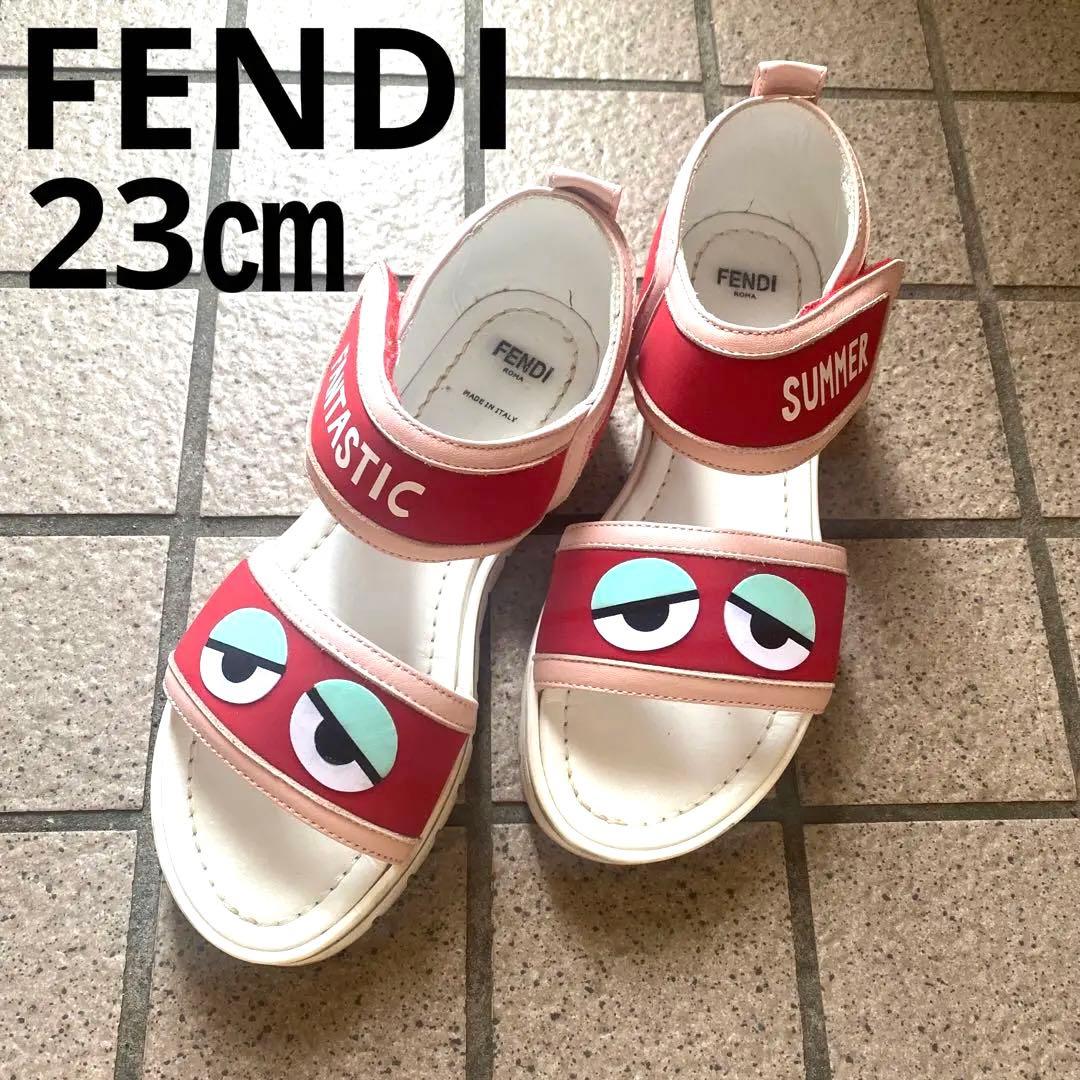 FENDI キッズ 大人もOK モンスター サンダル 23㎝ FENDI(フェンディ) キッズサンダル(ベビー・キッズ) - ブランド通販のBUYMA