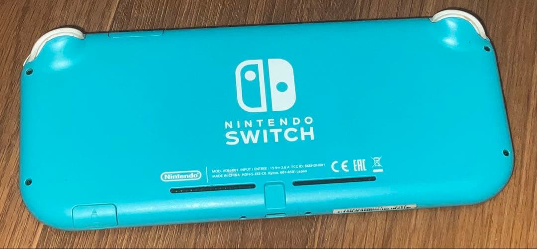 Nintendo Switch Lite ターコイズ スライドパット故障 液晶表示不良となってしまいゲームができない！Nintendo Switch Liteの