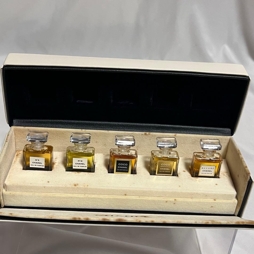 シャネル フレグランス ワードローブ 香水 ミニボトル 5個 セット