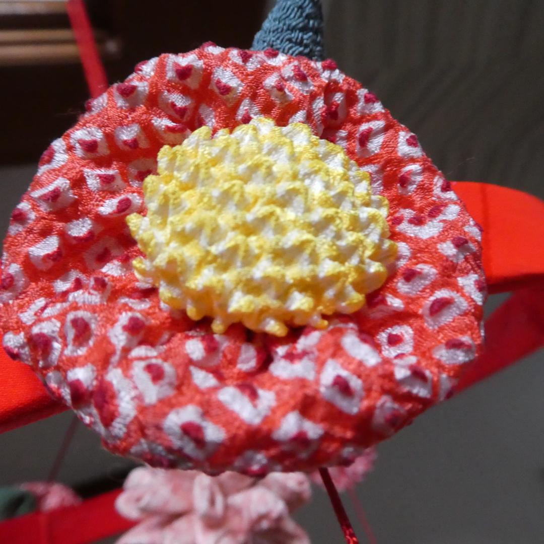 古布 正絹 吊るし椿 錦紗縮緬 アンティーク 疋田模様 さげもん 鬼しぼ