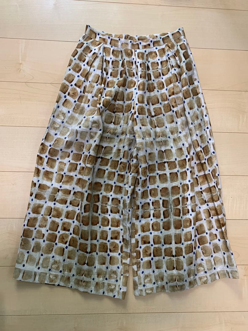 colomba leddi コロンバレッディ ガウチョパンツ ワイドパンツ colomba leddi コロンバレッディ ガウチョパンツ ワイドパンツ - メルカリ