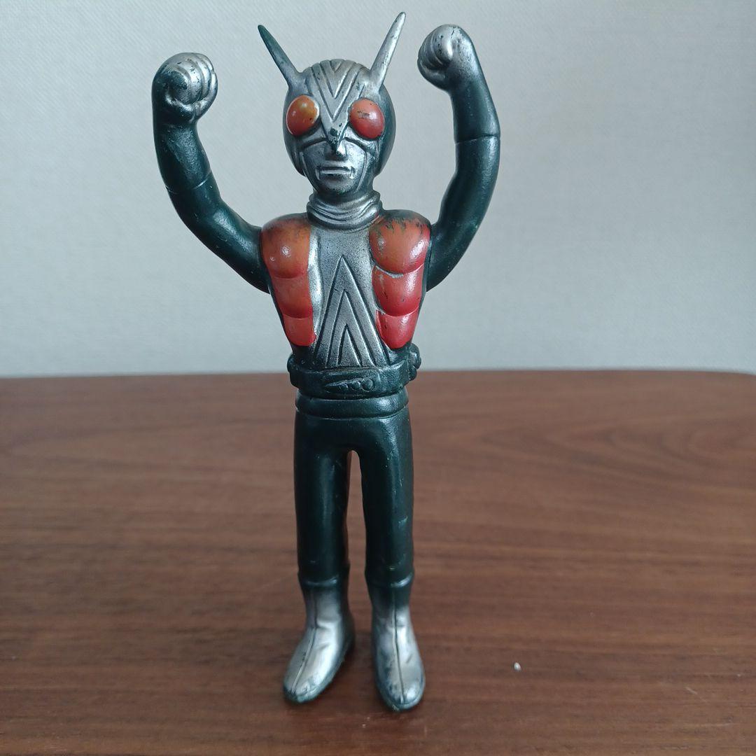 無版権　パチもの　「ライダーマン」風の鉄紺色の希少ソフビ フィギュア 無版権 パチもの 「ライダーマン」風の鉄紺色の希少ソフビ フィギュア