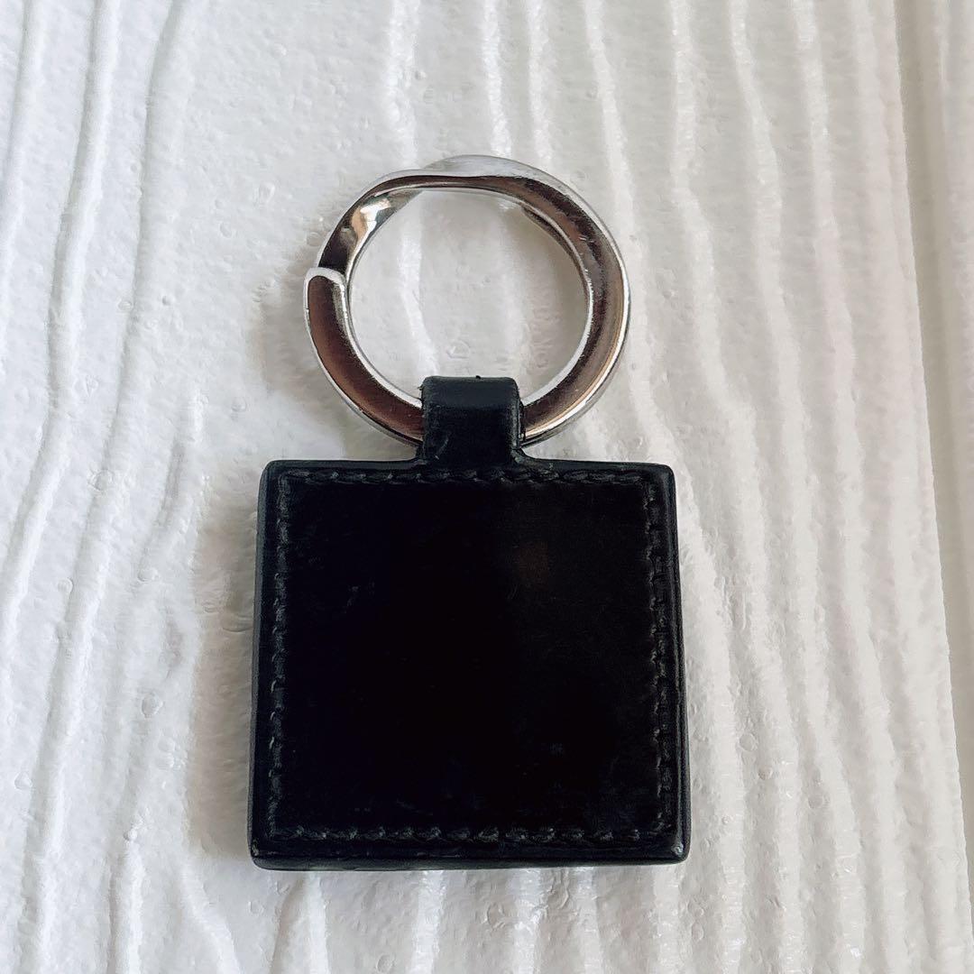 正規品】GUCCI グッチ ロゴ プレート キーリング キーホルダー
