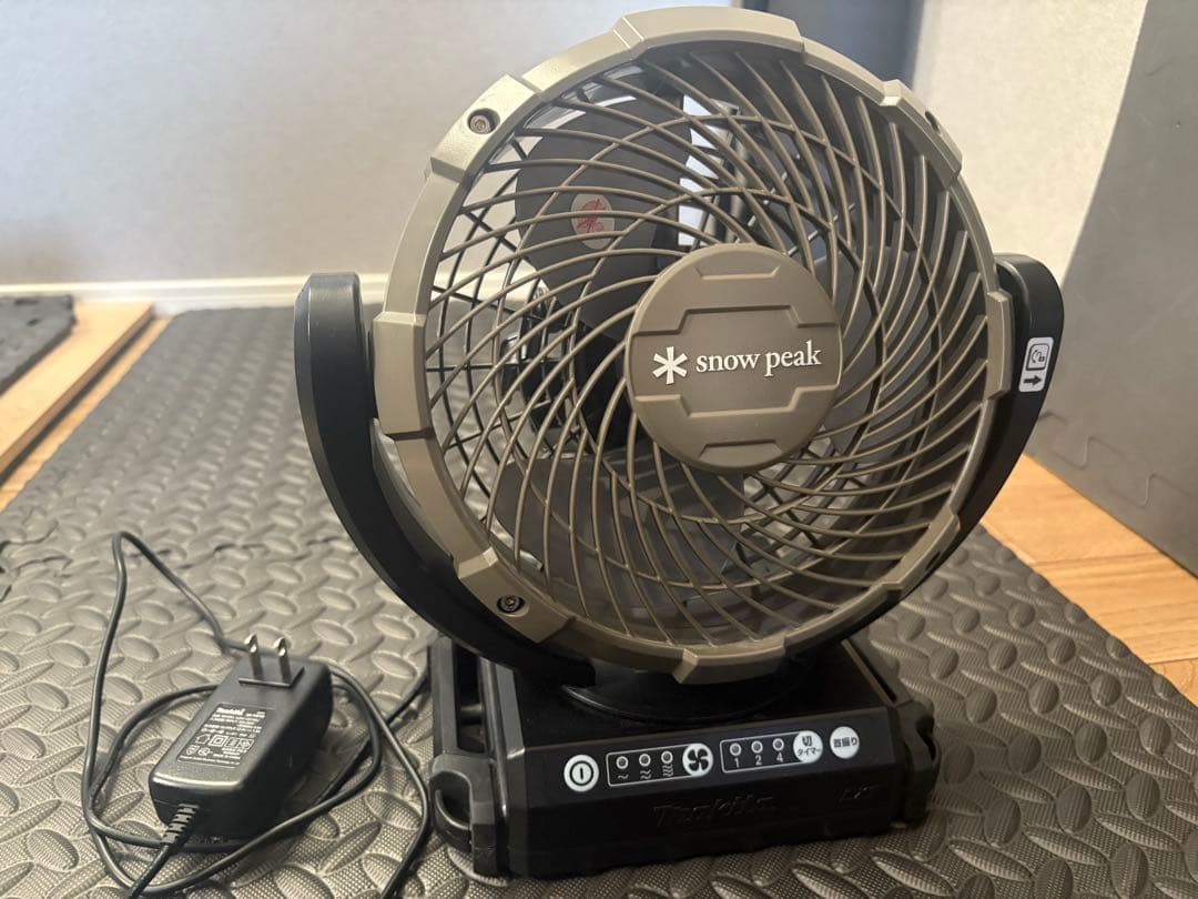 美品 peak 扇風機 snow peak（スノーピーク） フィールドファン 扇風機 サーキュレーター