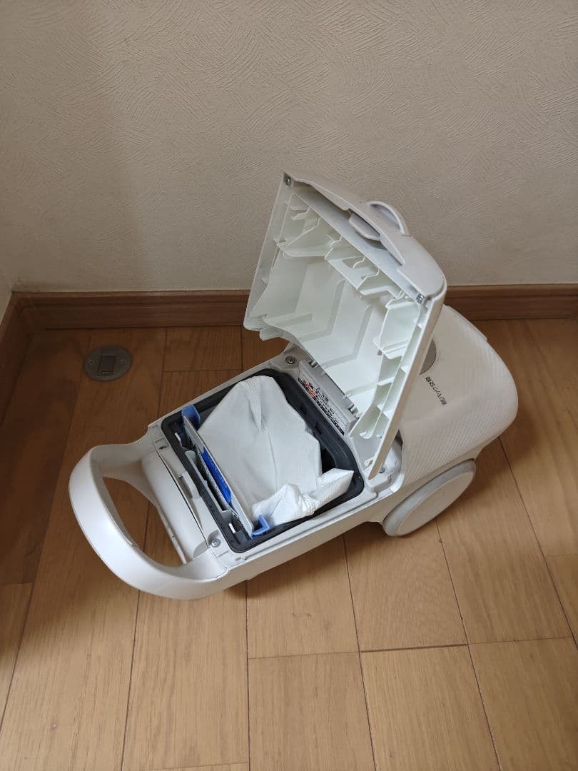 パナソニック 紙パック式 軽量静音の人気シリーズクリーナー MC-JK830K