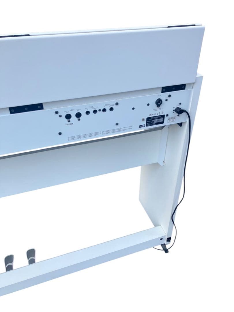 美品】ローランド 電子ピアノ F-110-WHCJ 2010年製 ホワイト 白 - メルカリ