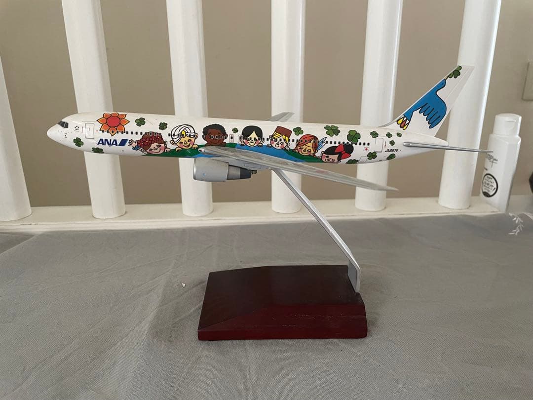 ANA 60周年記念 Boeing 767-300 モデル - メルカリ