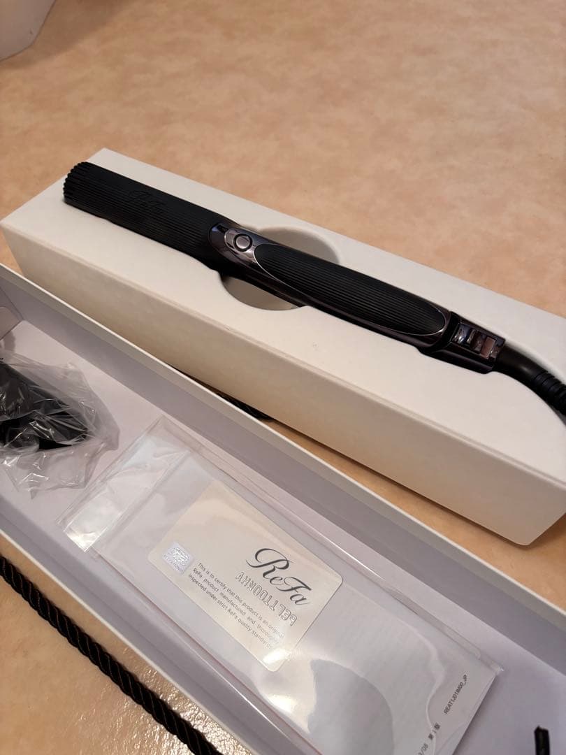 RiFa ストレートヘアアイロン ブラック プロ Amazon | 【公式ストア限定】リファストレートアイロン プロ/ReFa