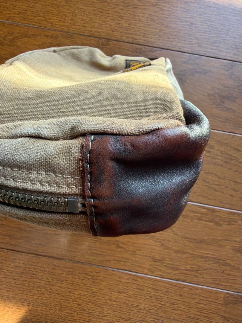 トイズマッコイ HAVEY BALL スマイリーフェイス ポーチ マルチケース