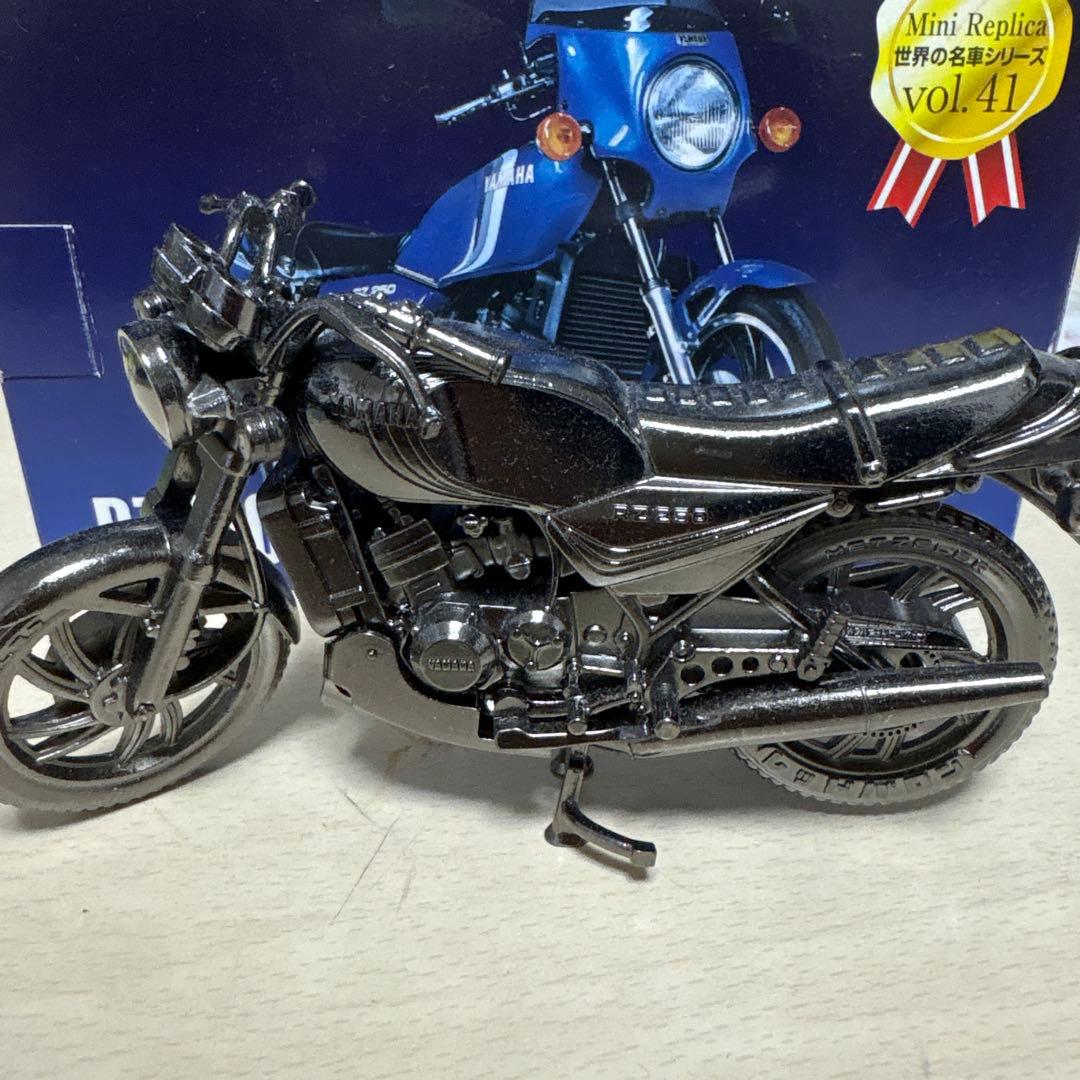 Yamaha RZ250 ミニレプリカ Y.A.C. 限定版 - メルカリ