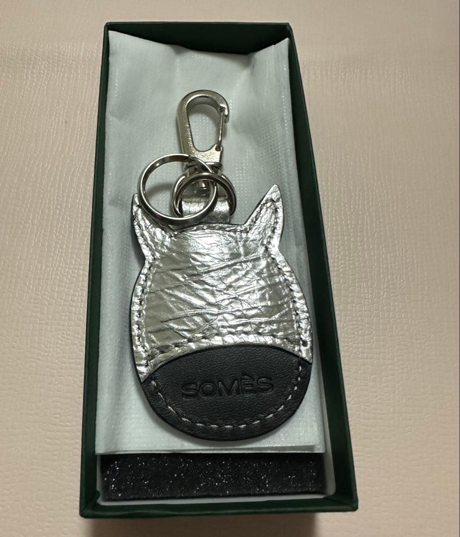 ソメスサドル 馬メンコキーホルダー 新春限定 シルバー - メルカリ