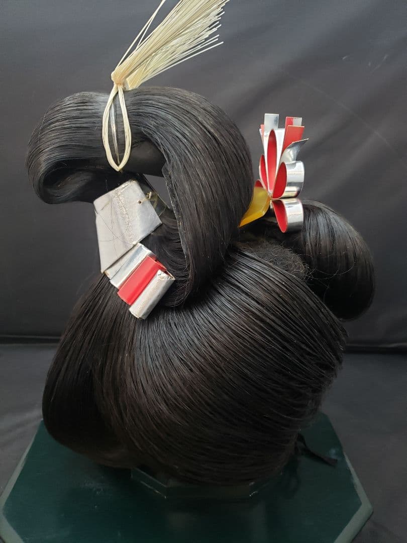 日本髪 かつら 花嫁かつら 櫛付き 箱付き ウィッグ - メルカリ