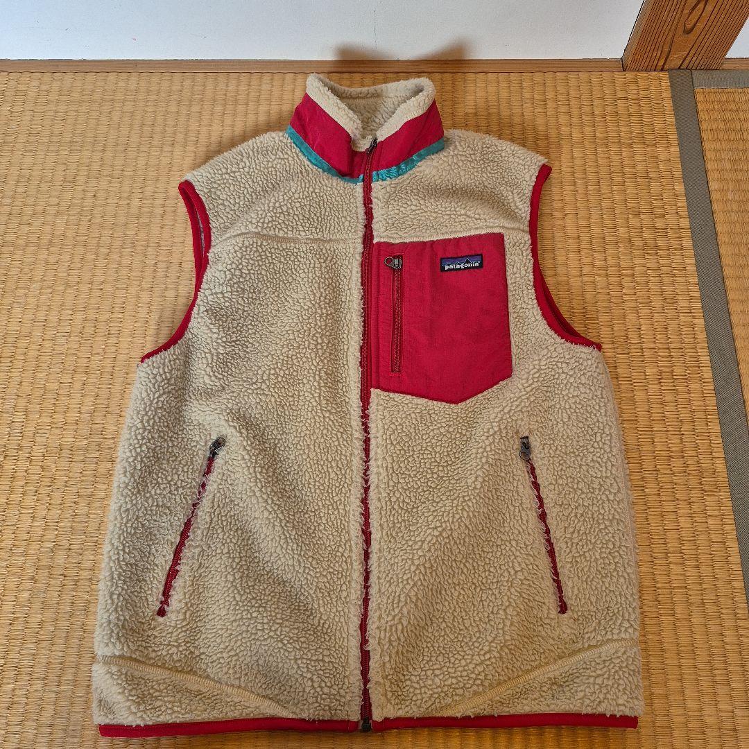 patagonia フリースベスト ベージュ/レッド 中古・古着通販】Patagonia (パタゴニア) レトロXフリースベスト