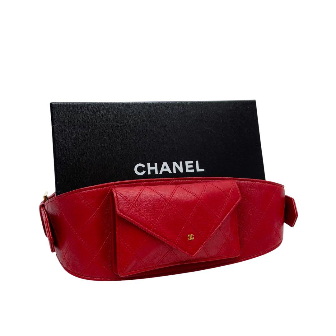 美品 シャネルビコローレ マトラッセ レザー ウエスト ポーチ ボディバッグ. CHANEL（ボディバッグ/ウエストポーチ）のフリマアイテム一覧