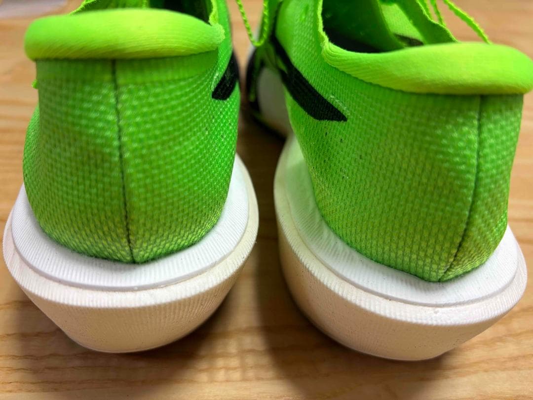 【極美品】アシックス メタスピードエッジ東京（ハザードグリーン）27.0cm