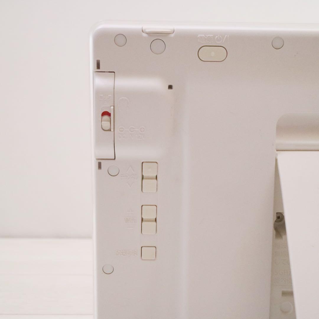 パナソニック 10V型 ポータブル 液晶テレビ 防水 UN-10CE10-W - メルカリ