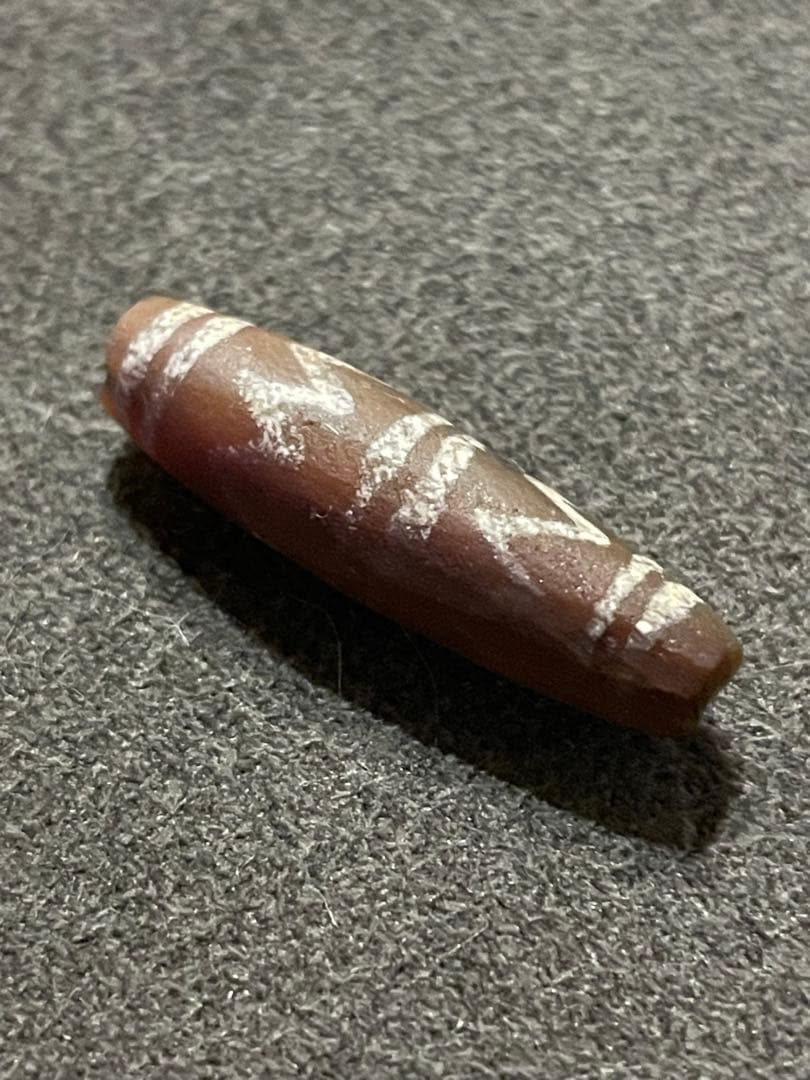 古代エッチドカーネリアン　天珠