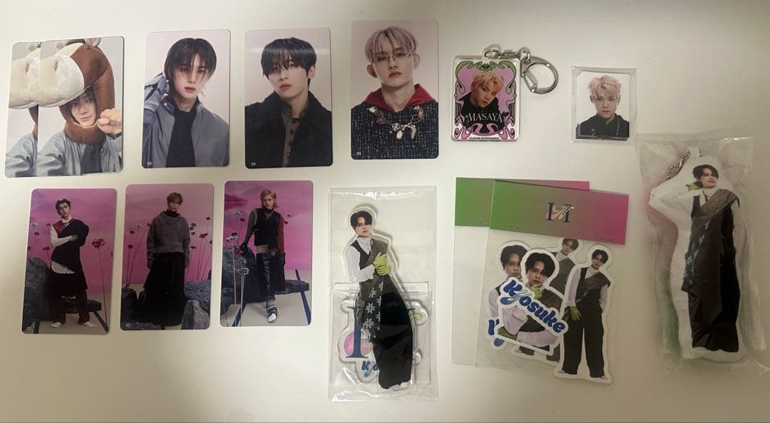 INI ポップアップ グッズ 【まとめ買い❌】 - メルカリ