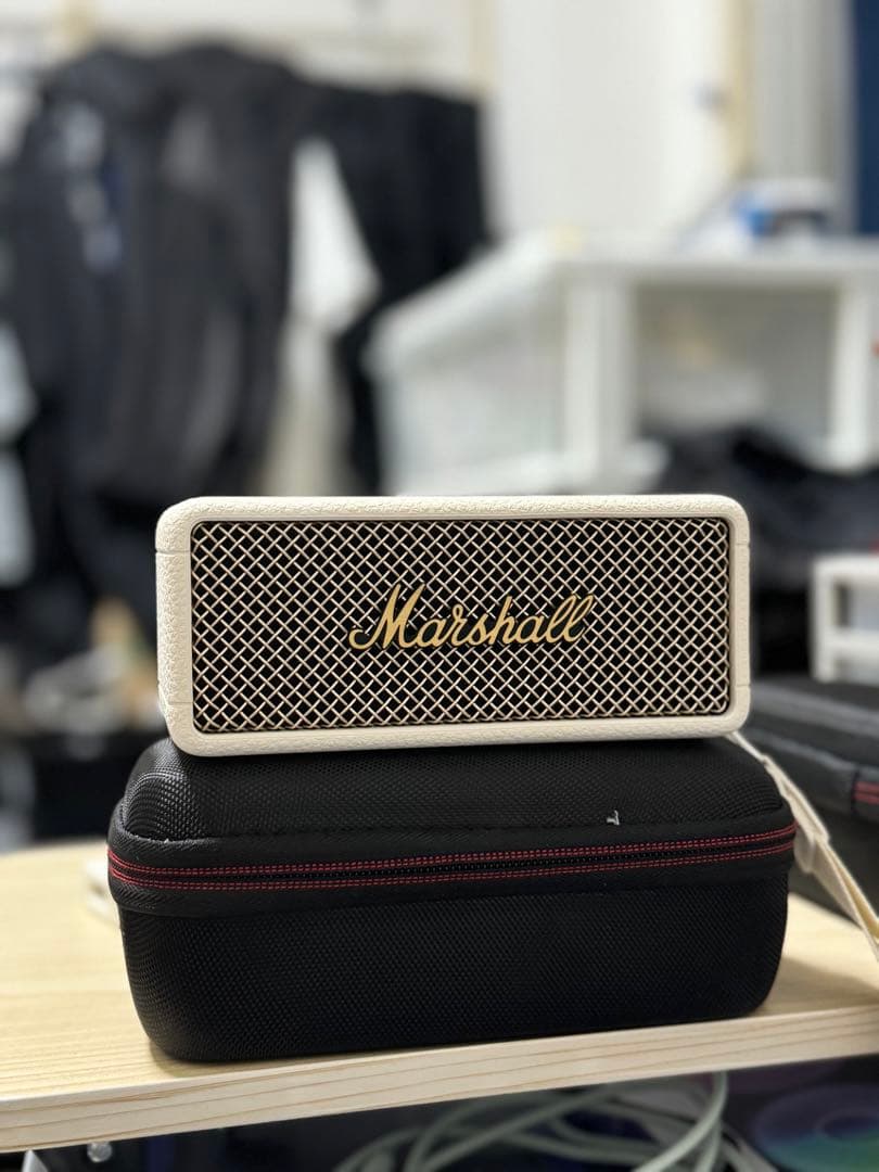 スピーカー・ウーファー Marshall emberton 3 Emberton III Cream - ポータブルスピーカー | Marshall.com