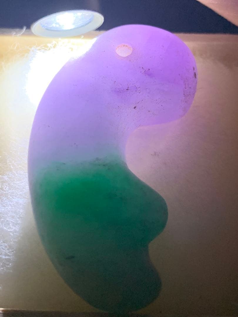 古墳期出土超ろうかん糸魚川紫翡翠勾玉ラベンダー翡翠縄文石器土器根付