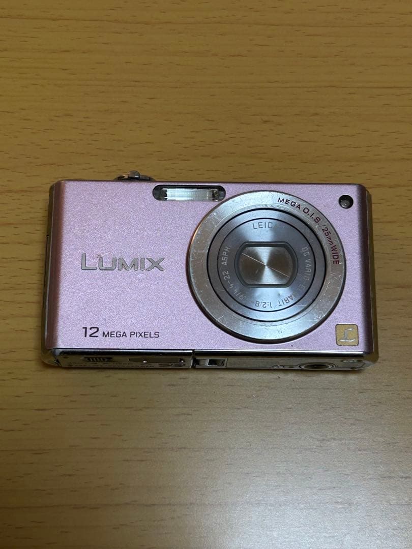 Panasonic LUMIX ピンク DMC-FX40 Amazon.co.jp: Panasonic LUMIX FX40 Digital Camera, Sweet Pink, DMC