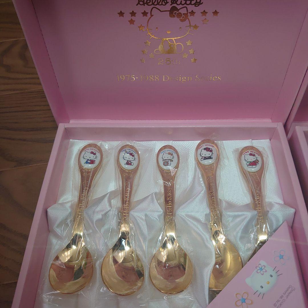 ハローキティ 25th 記念 デザインスプーン 10本セット ハローキティ ネームスプーン・フォーク（ピンク/や・ら・わ行）18-8