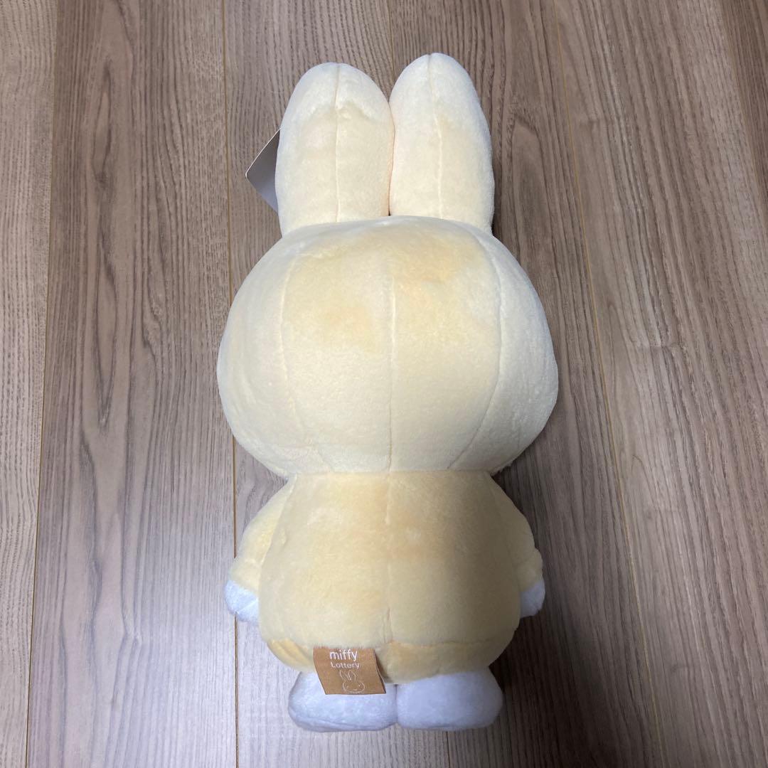 A賞 特大サイズぬいぐるみミッフィー ふわふわのお洋服 約48cm おまけ2