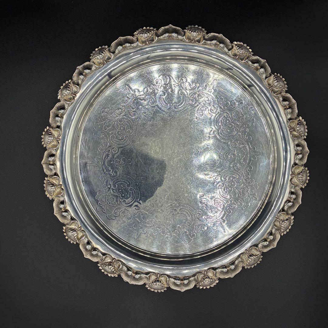 英国ビンテージ＞シルバープレート 脚付きのトレイ サルヴァ 銀盆