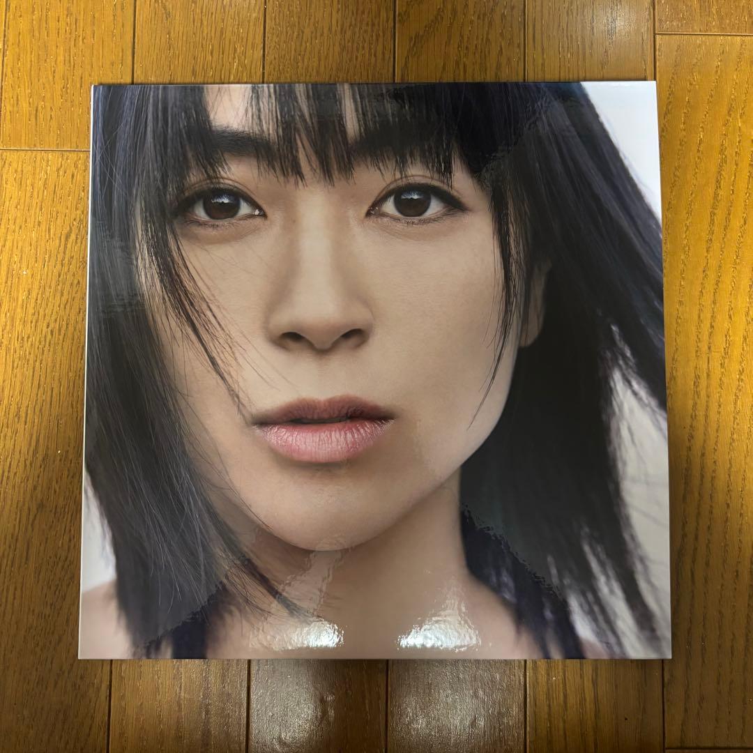 宇多田ヒカル 初恋 レコード フォトアルバム付き - メルカリ