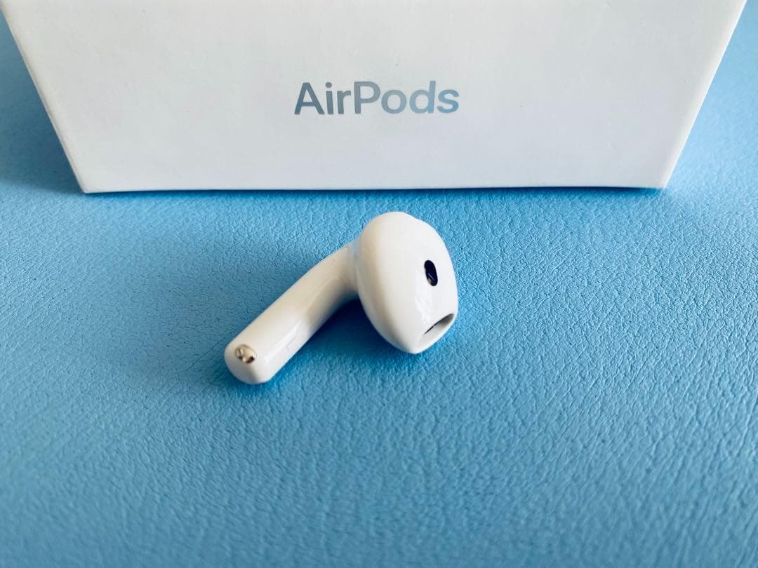 AirPods 第4世代 L片耳 左耳のみ イヤホン A3053 YHMV - メルカリ
