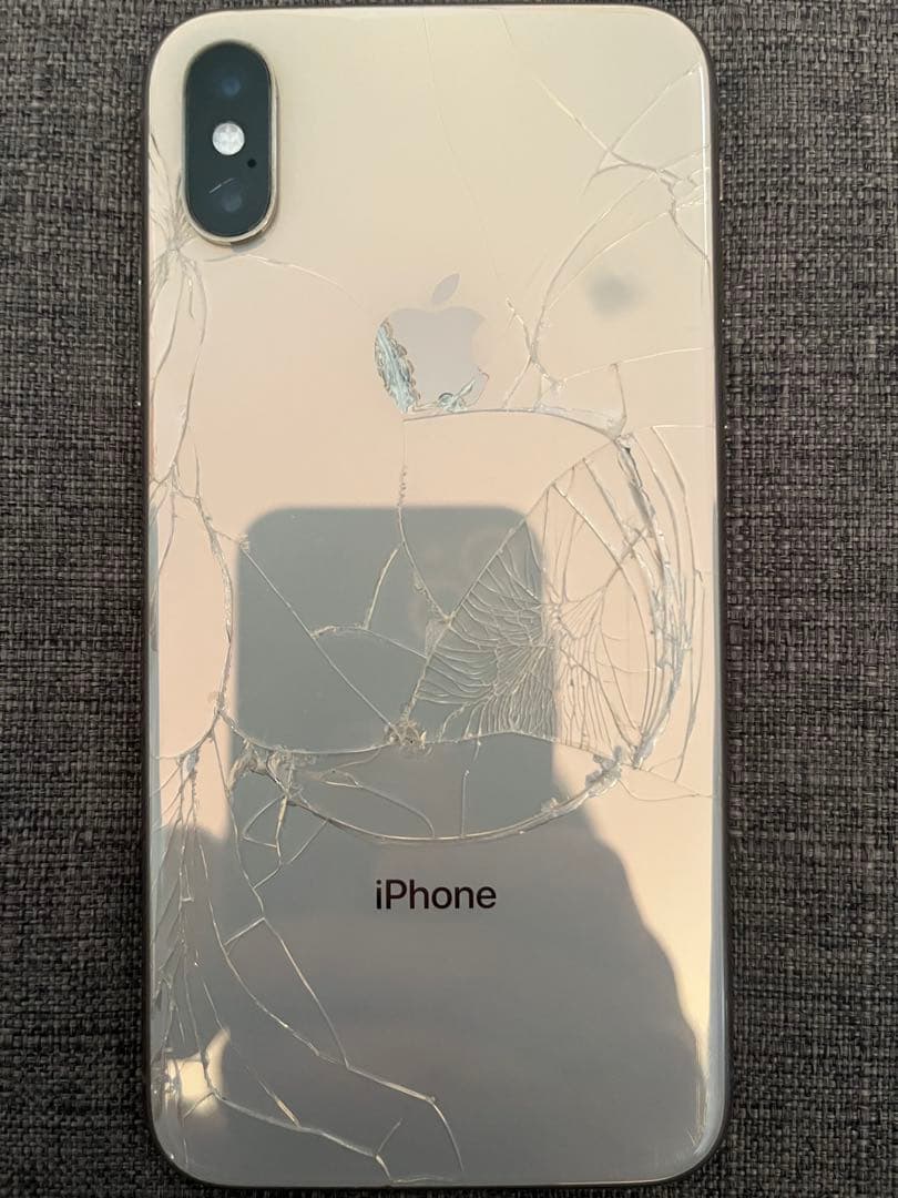 iPhone XS 256GB 背面割れあり 背面割れがあるiPhoneXSを買取しました！ - 秋葉原、町田でiPhone