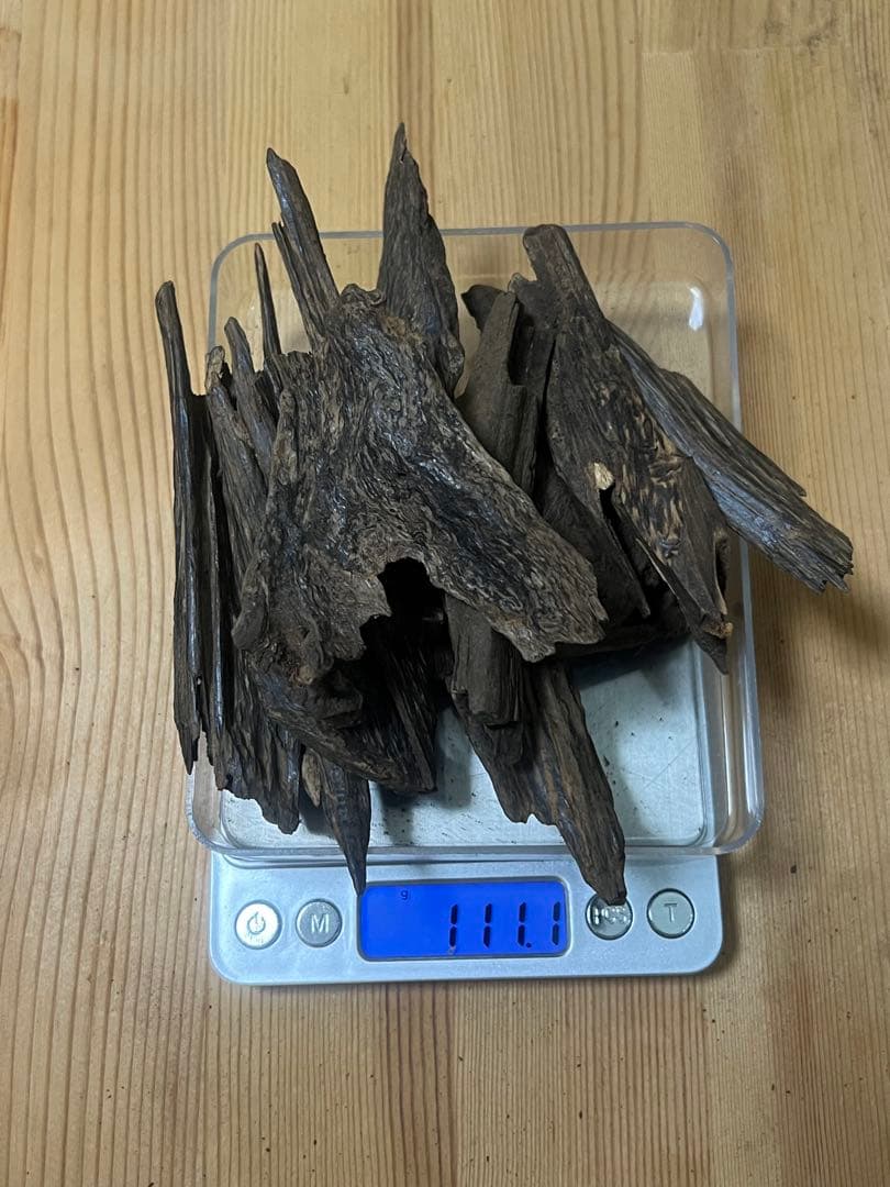 ◆お買い得◆ 沈香 香木 お香 111.1g ⑦