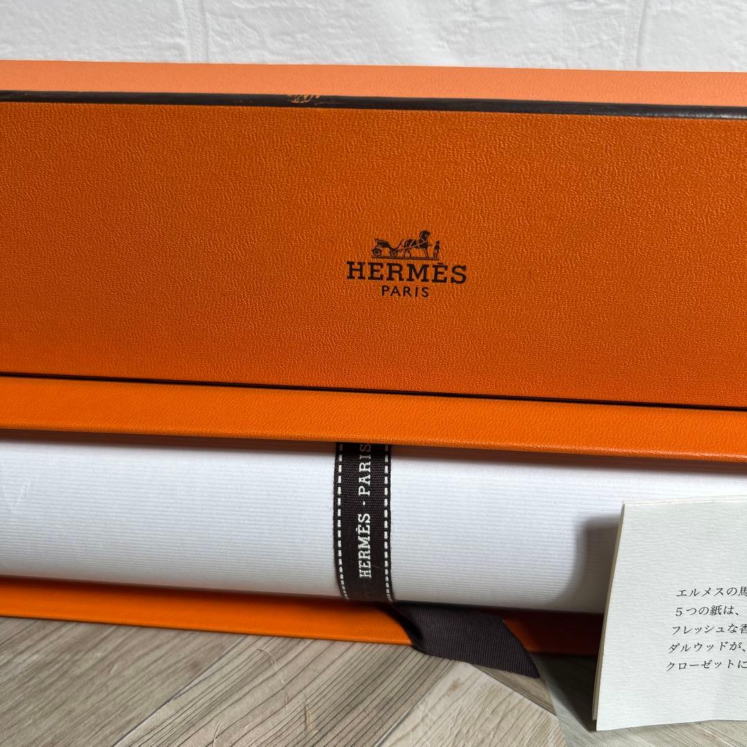 HERMES】エルメス 香り付きペーパー パフュームシート 紙 白 - メルカリ