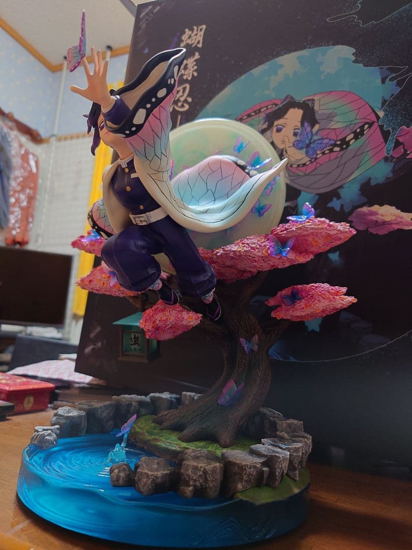 鬼滅の刃 蟲柱・胡蝶しのぶ ガレージキット スタチュー - メルカリ