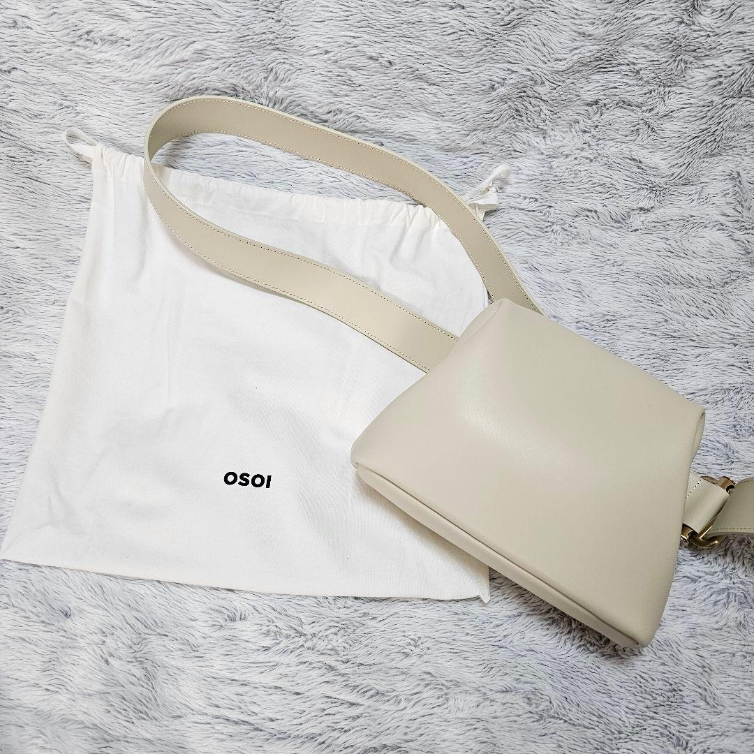 OSOI MINI BROT クリーム ☆OSOI☆MINI BROT BAG 人気 韓国発 ショルダーバッグ (OSOI