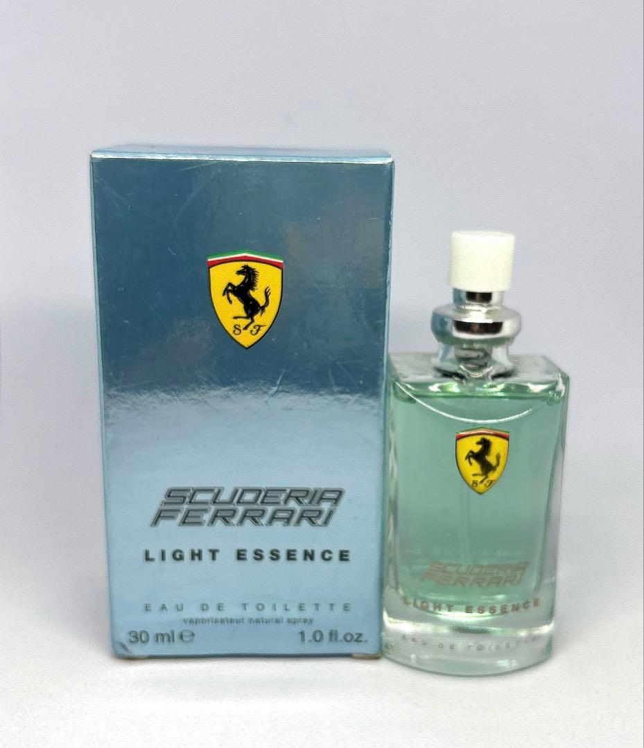 Ferrari フェラーリ ライトエッセンス オードトワレ 30ml - メルカリ