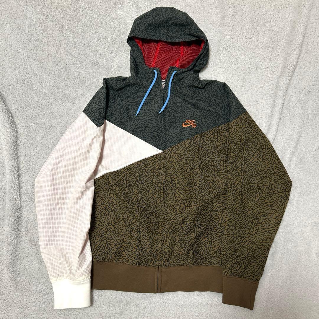 美品 レアNIKE SB セメント ナイロンジャケットSupreme 刺繍ロゴ