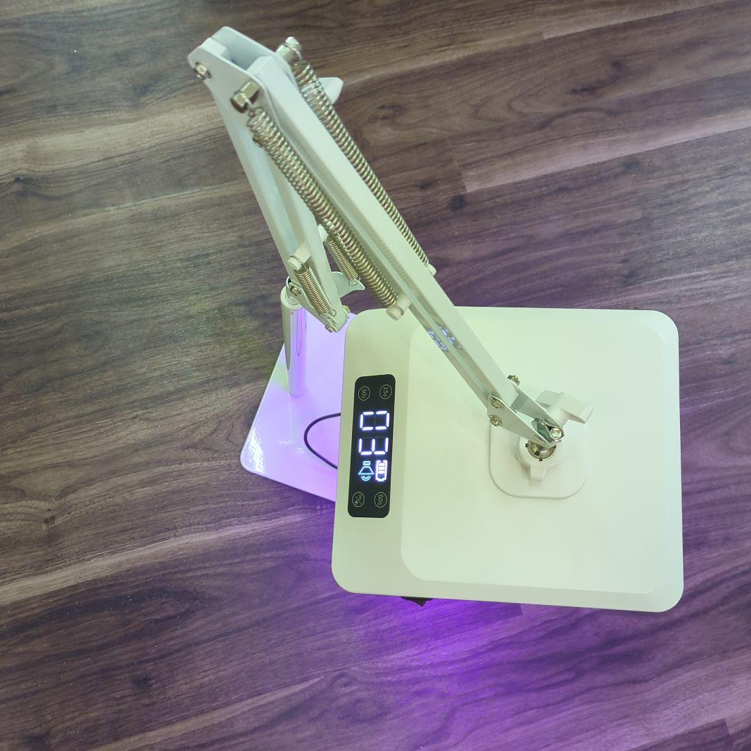 LED　ネイル　ライト　ホワイト タイマー機能付き　コードレス　充電式 楽天市場】ネイルライト LED ミニネイルライト ホルダー付き