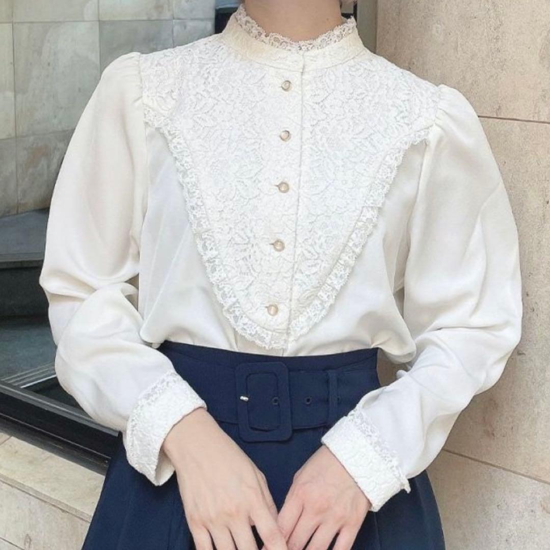 ヨークレース切替ブラウス an3 Limited アンアナザーアンジェラス ヨークレース切替ブラウス an3 Limited アンアナザーアンジェラス 美品