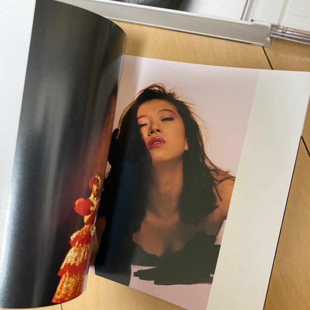 即購入ok!!】中森明菜『AKINA』4枚組ベスト 初回限定豪華BOX仕様