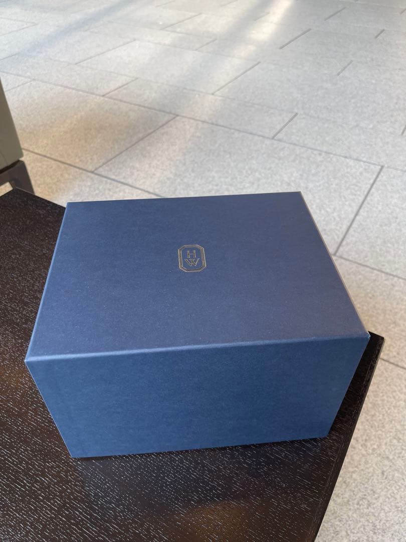 HARRY WINSTON ギフトボックス ネイビー 小型 薄型 ネイビーブルー マグネット式ギフトボックス - Geotobox