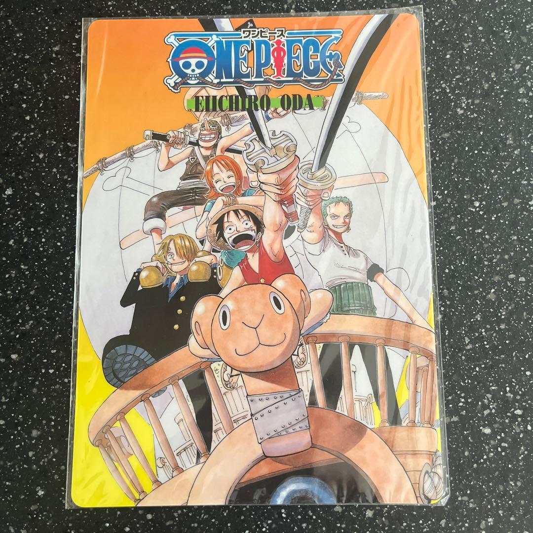 ONE PIECE 下敷き ワンピース - メルカリ