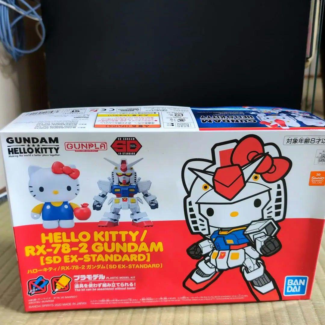 hello kitty rx78-2 gundam　新品未開封 Bandai Gunpla Hello Kitty x RX-78-2 Gundam SD EX-Standard Plastic