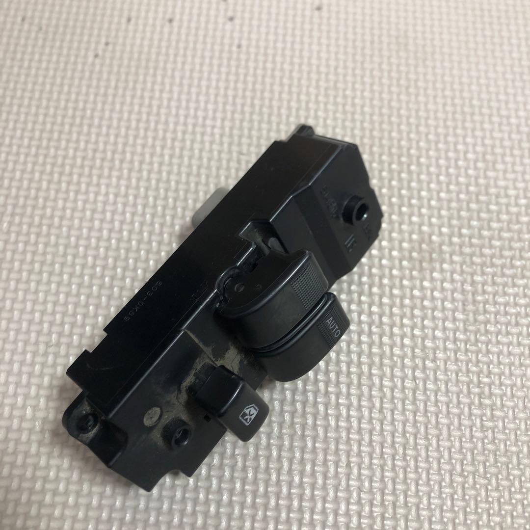 マツダ タイタン ダッシュ パワーウィンドウスイッチ 右 - メルカリ