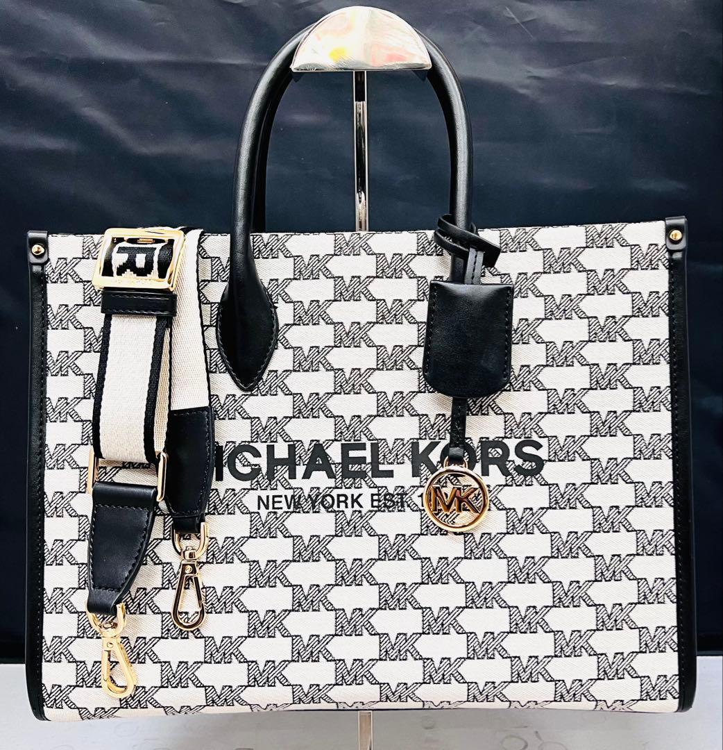 MICHAEL KORS 2WAY トートショルダーバッグ 総柄モノトーン 美品 MICHAEL KORS 2WAY トートショルダーバッグ 総柄モノトーン 美品