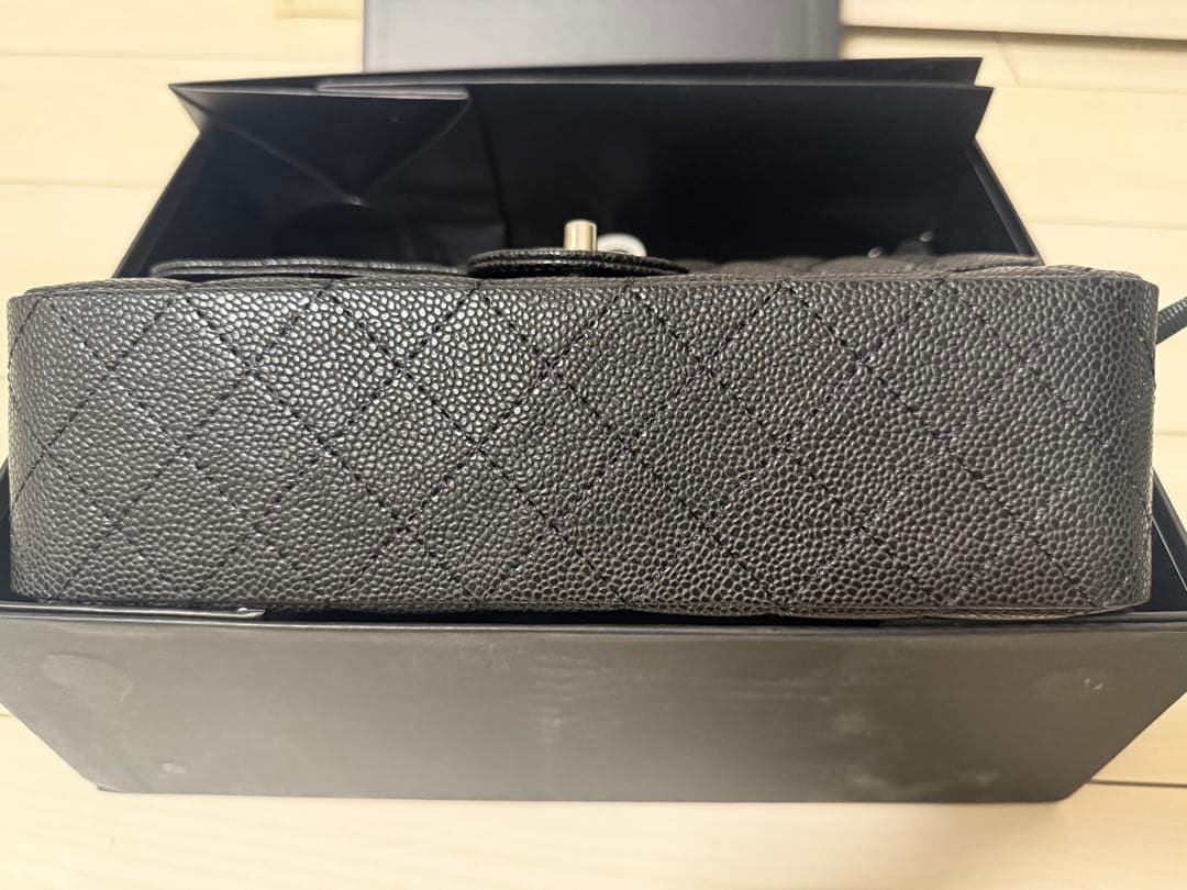 31日まで限定価格CHANEL チェーン フラップバッグキャビアスキン